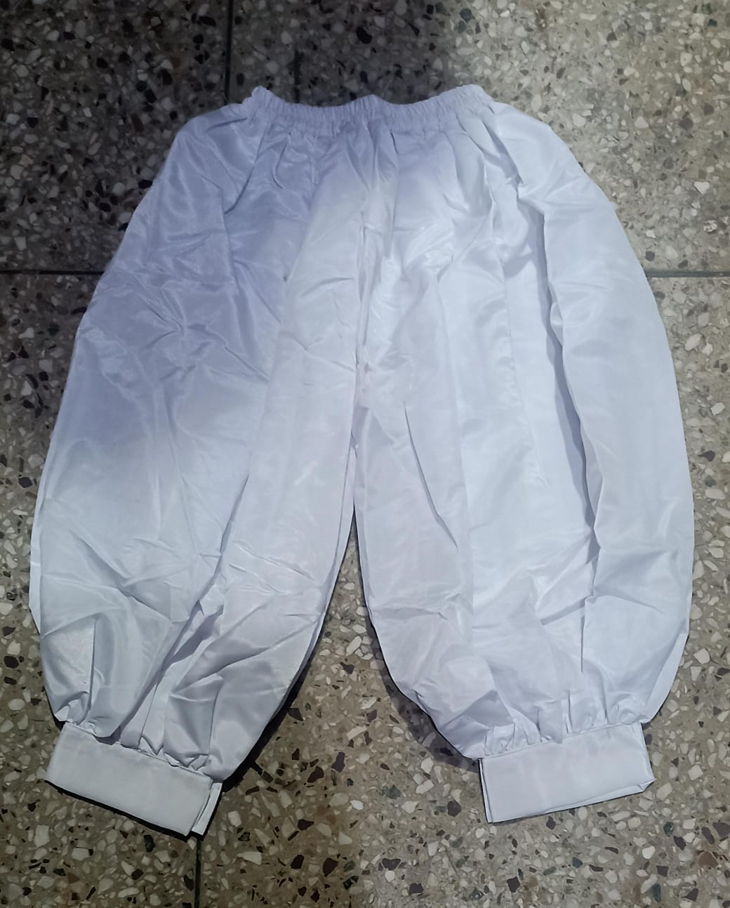 White Harram Fancy Dress For Kids,Costume For Annual Function/Theme Party/Competition/Stage Shows Dress